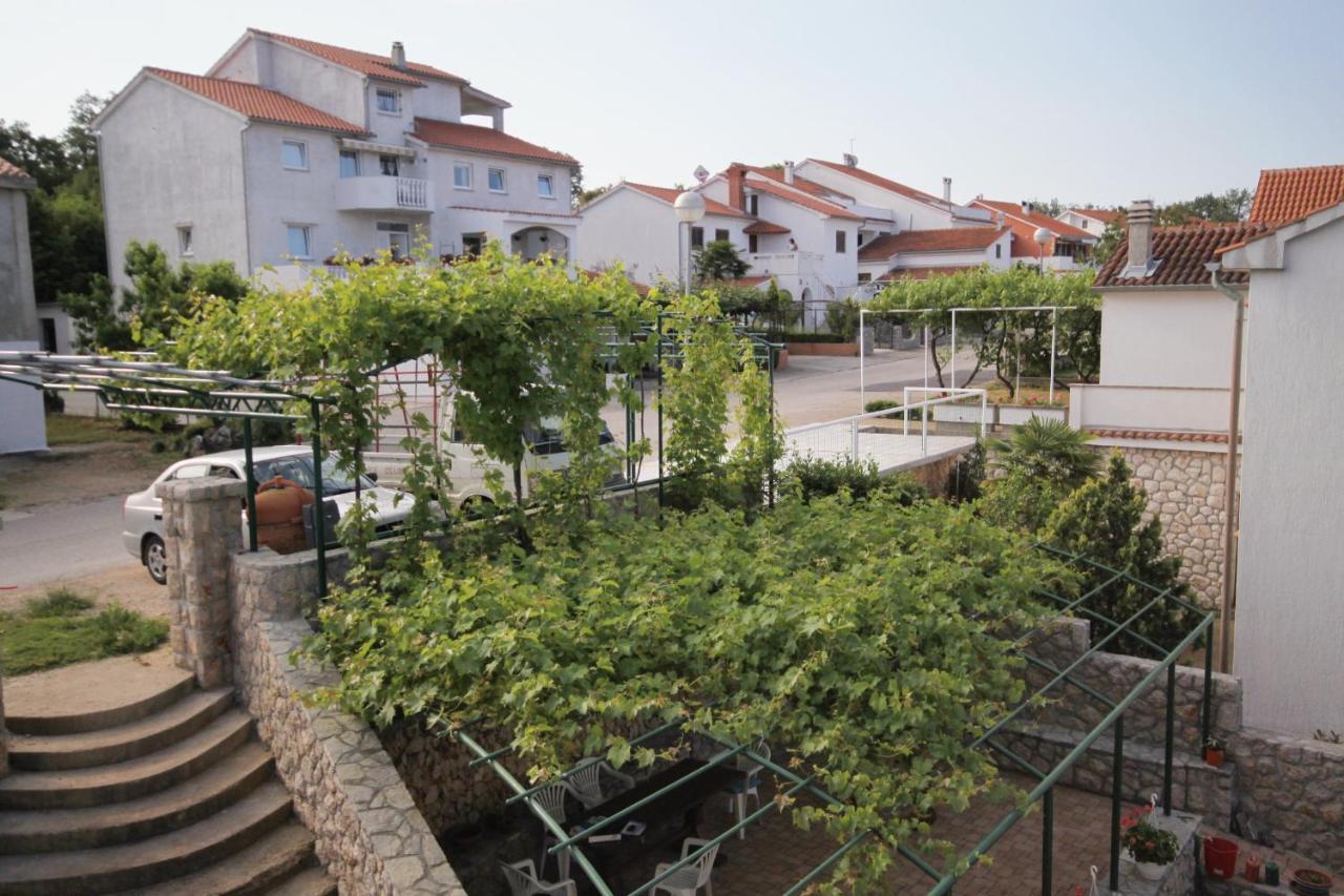 Apartments And Rooms With Parking Space Njivice, Krk - 5458 Ngoại thất bức ảnh