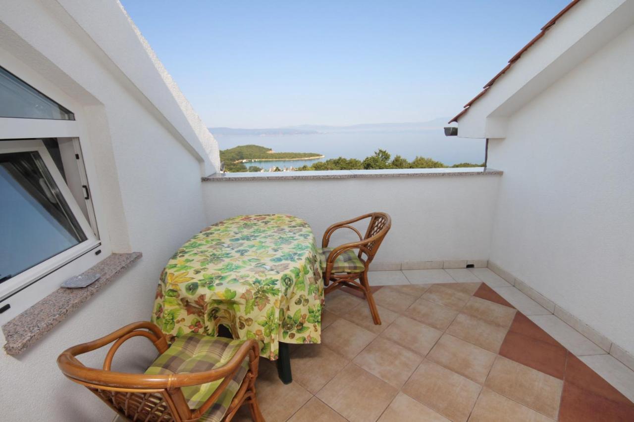 Apartments And Rooms With Parking Space Njivice, Krk - 5458 Ngoại thất bức ảnh